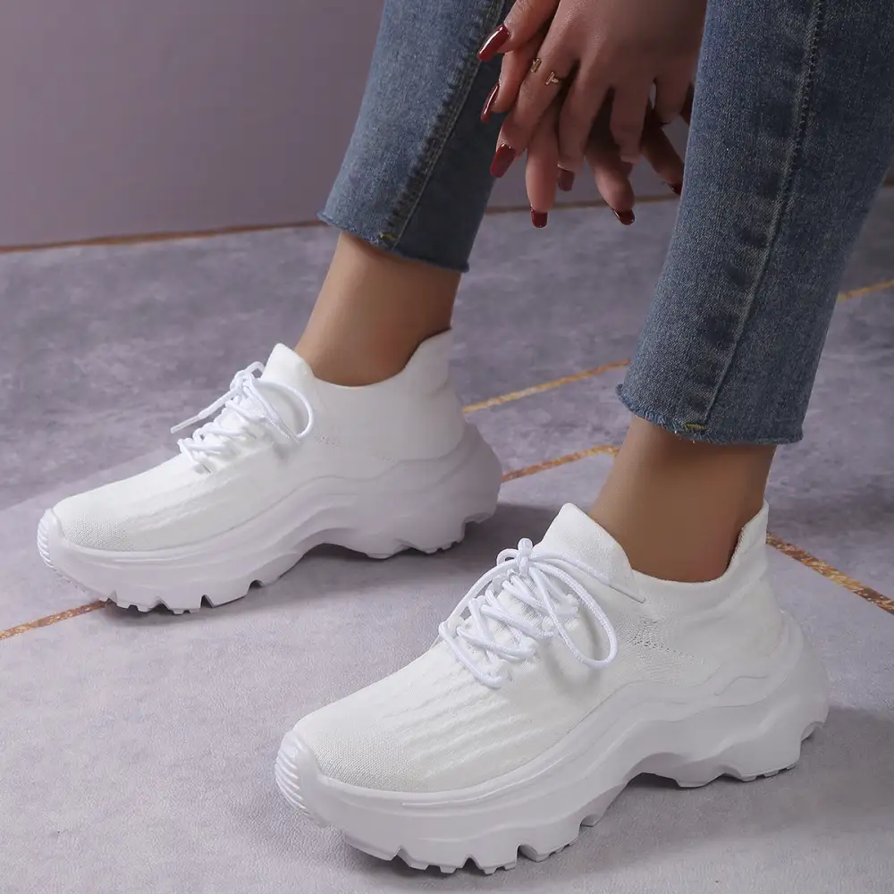 Breathable Casual Outdoor Light Weight Walking Sneakers RS03