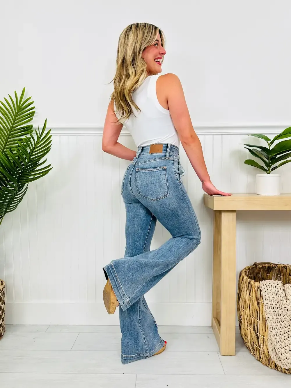 Judy Blue Stop and Stare Flare Jeans