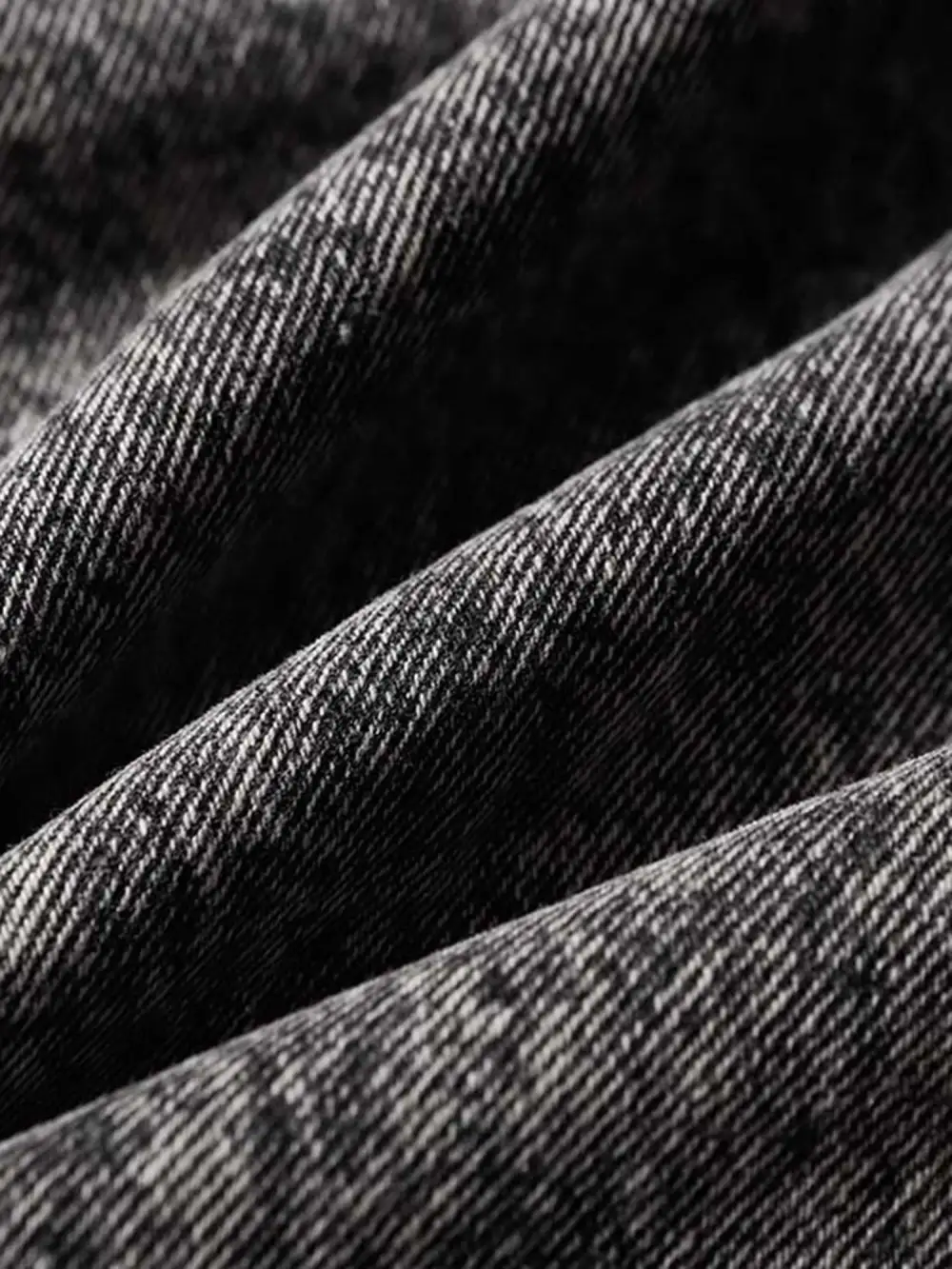 Washed And Distressed Multi-pocket Jeans - 1698