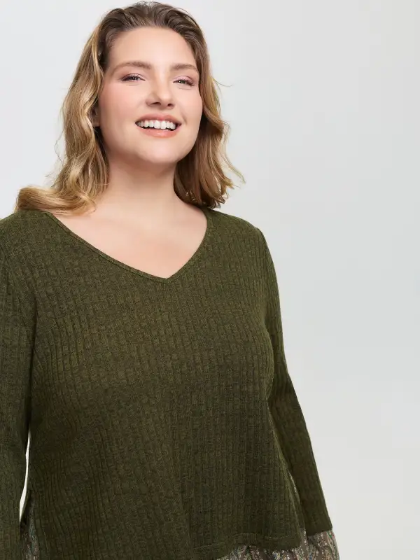 Floral Layered Slit Button Detail T-Shirt