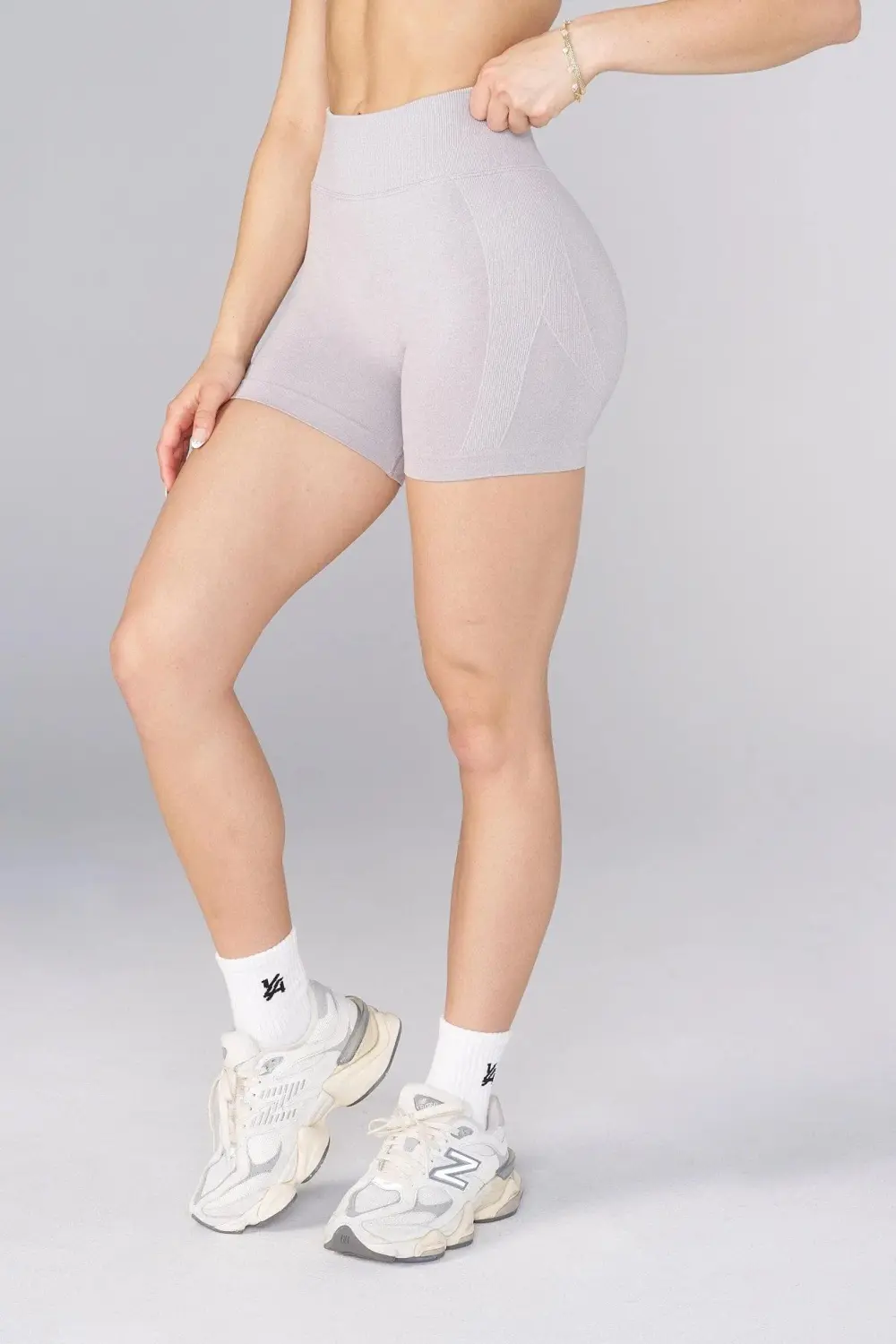 W148 Curve hourglass Shorts 5