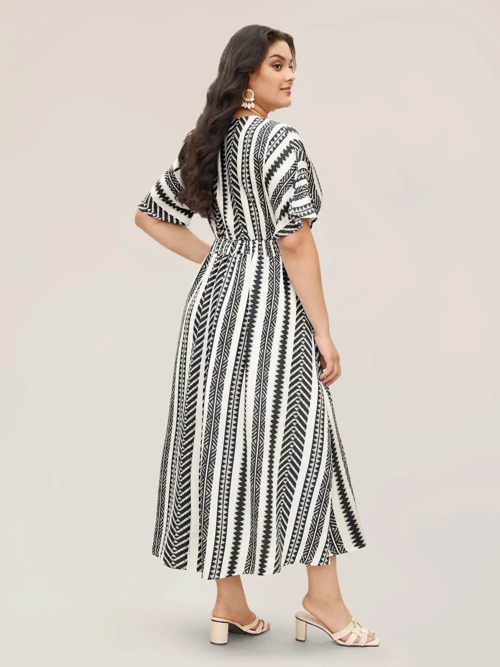 Solid Geometric Dolman Sleeve Pocket Shirred Split Hem Dress