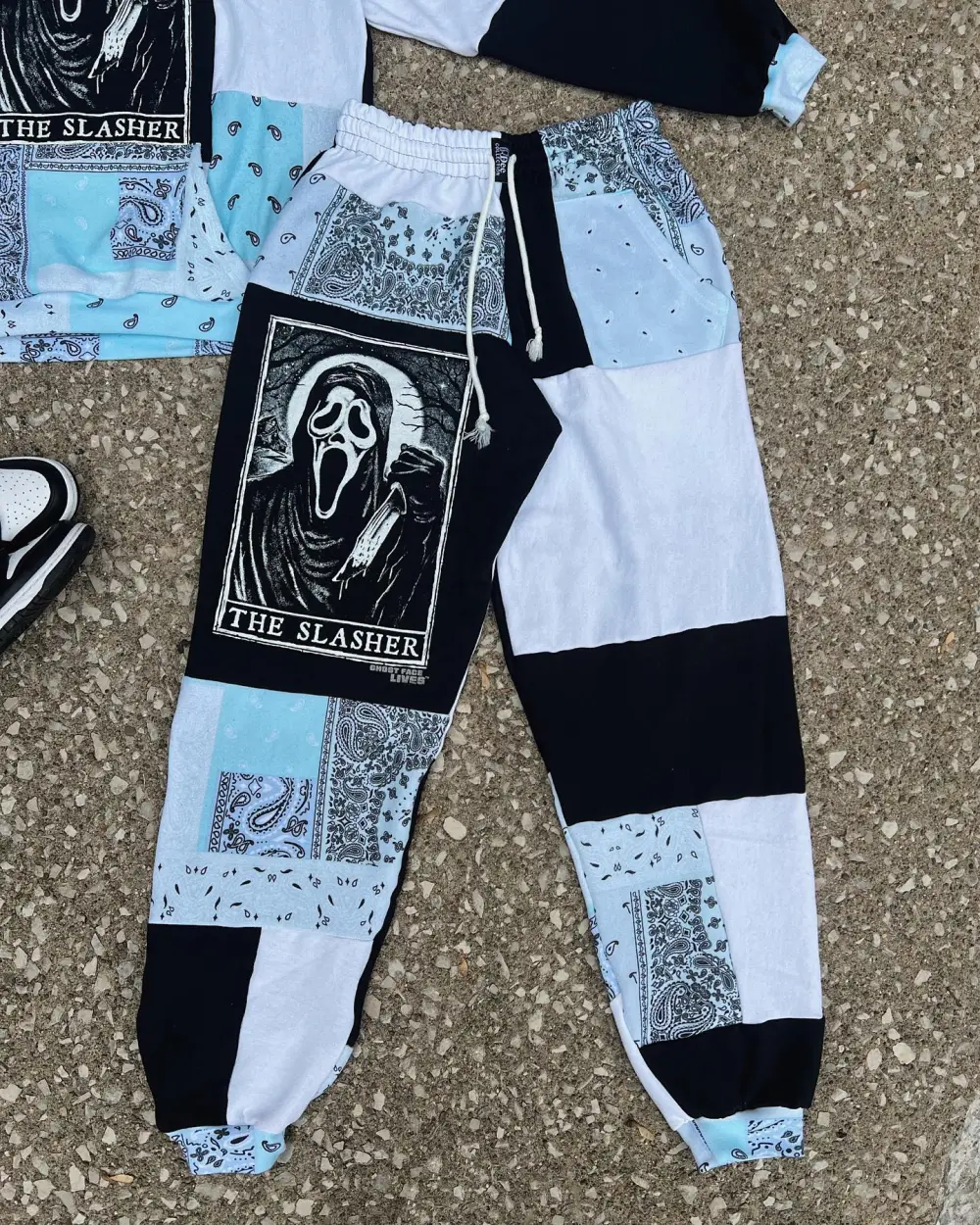 2 piece set tops and bottoms how perfect and cozy piece for your Halloween day