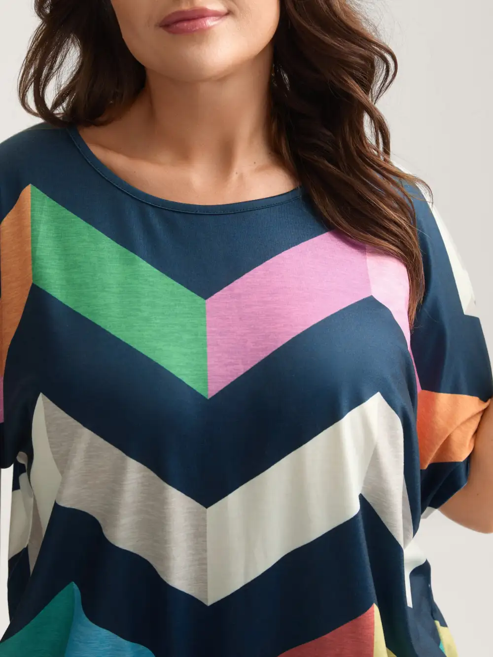 Color Block Wavy Print T-Shirt