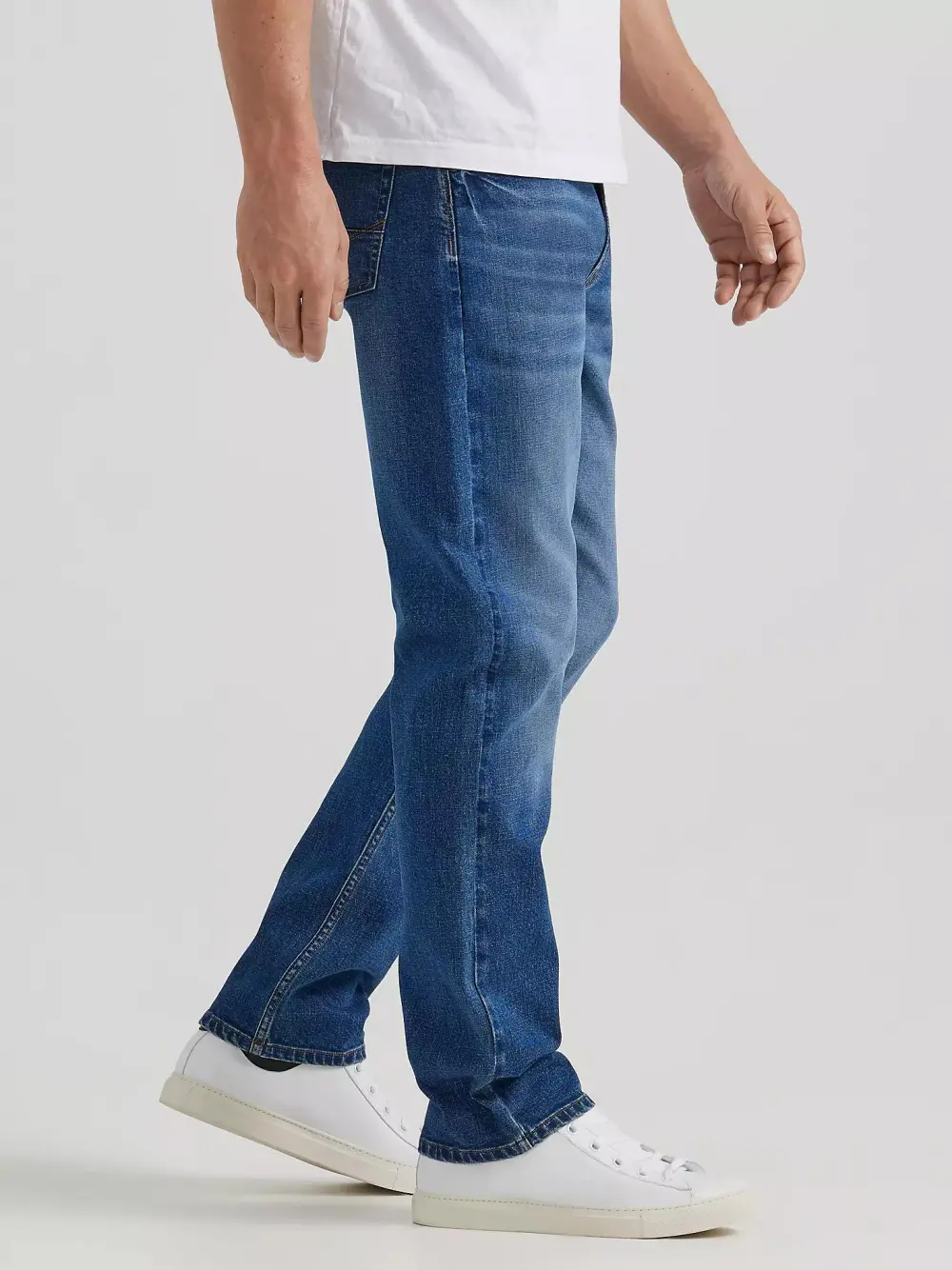 MEN'S WRANGLER FIVE STAR PREMIUM ATHLETIC FIT JEAN IN CHOCOLATE CHIP