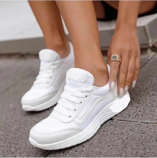 2023 Platform Fashion Mesh Casual Sneakers