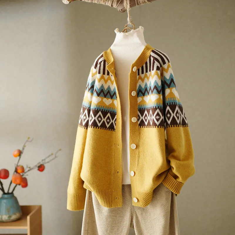 Vintage Geometric Jacquard Round Neck Button Sweater Cardigan