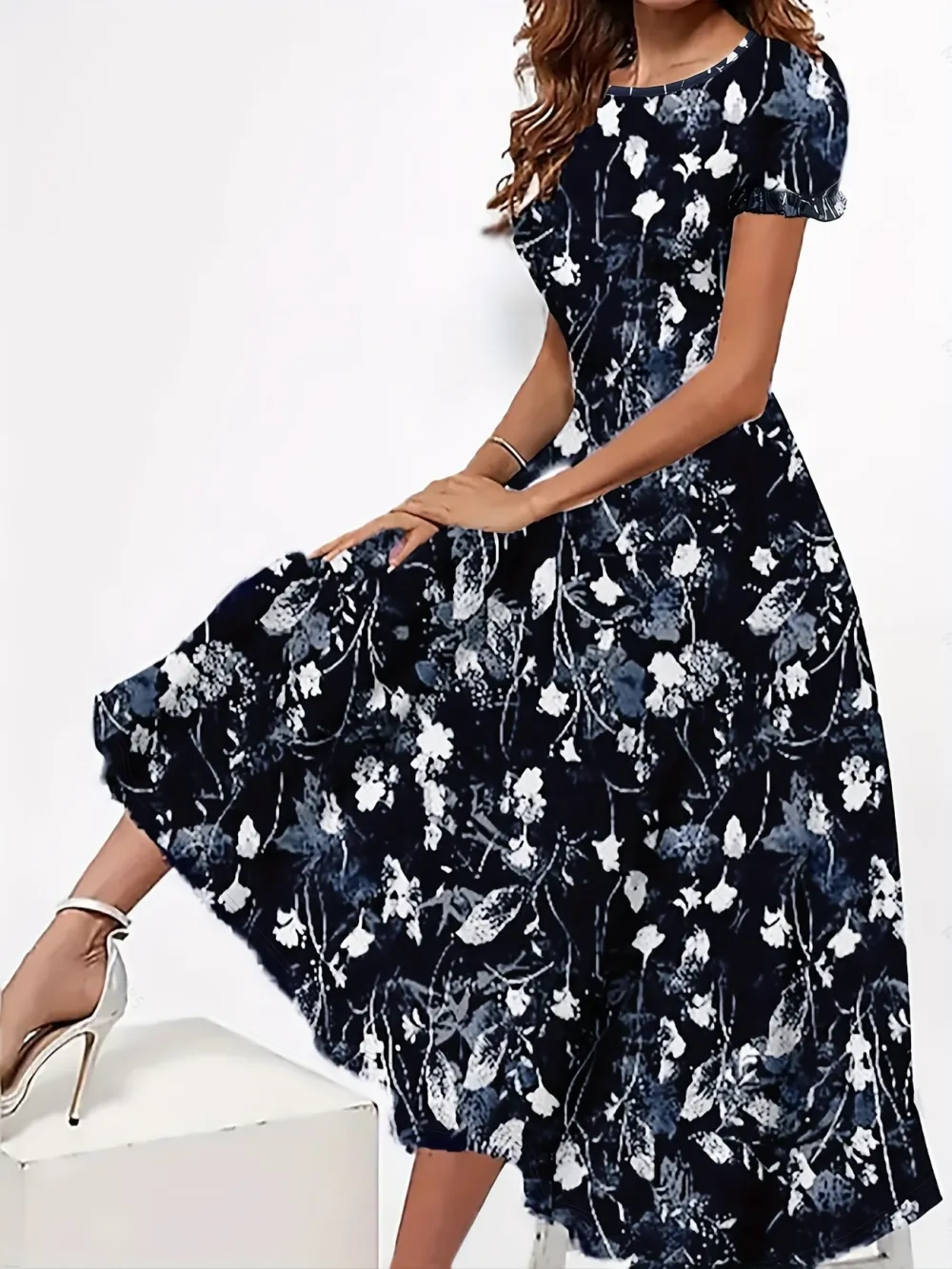 Short Sleeve Floral Print Elegant Crew Neck Dress for Spring & Summer