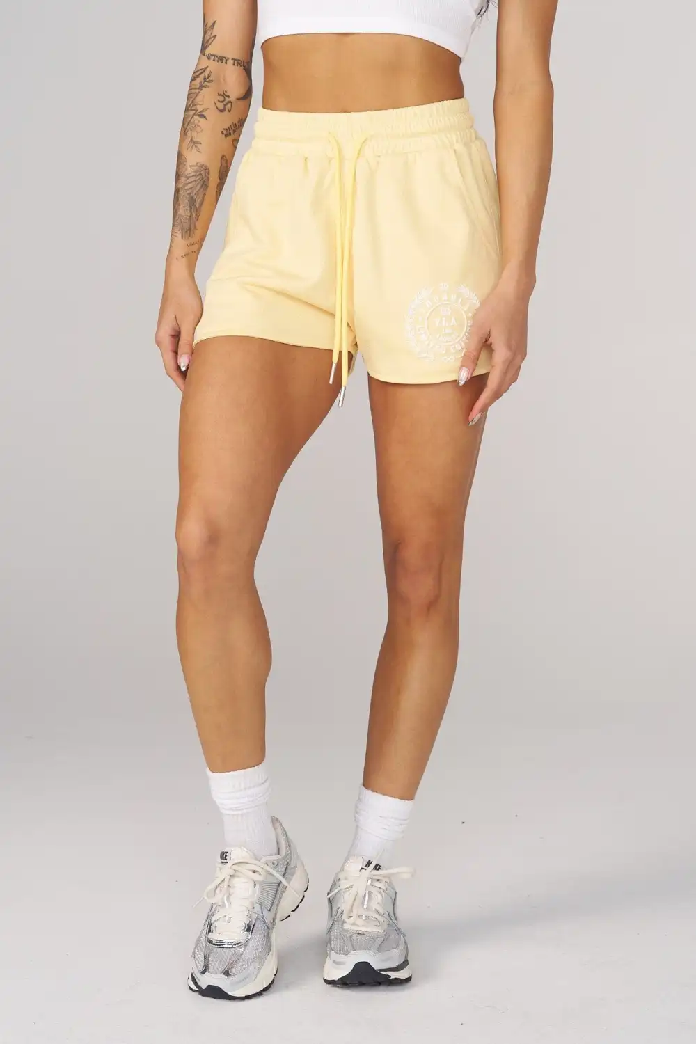 W138 Court shorts