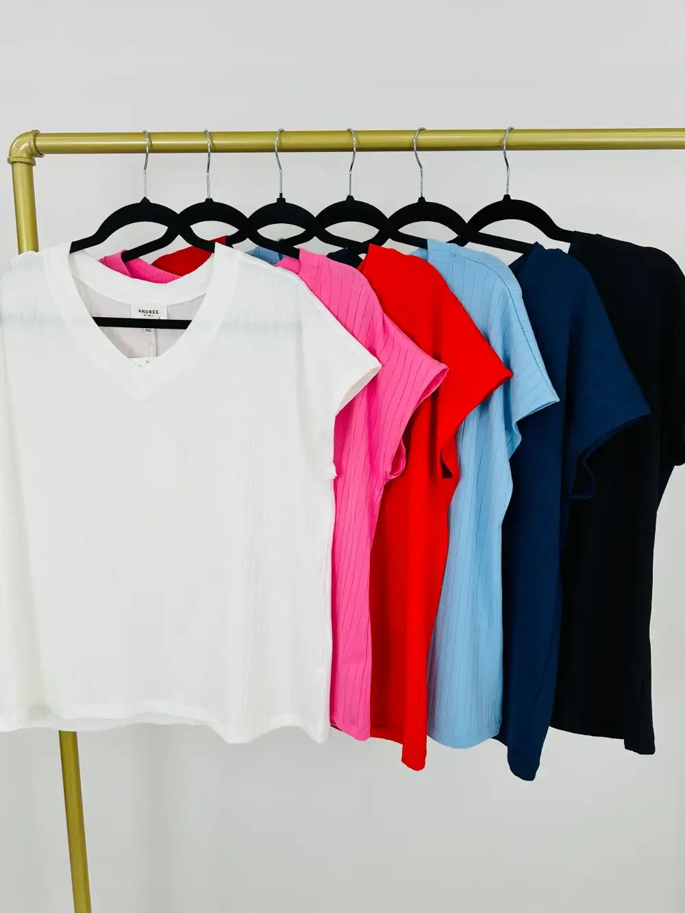 Stay Effortless Top- Multiple Colors!