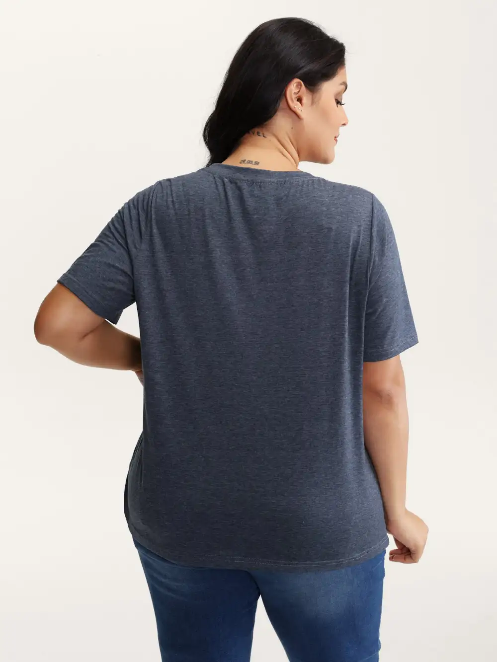Stretchy Round Neck Solid T-Shirt