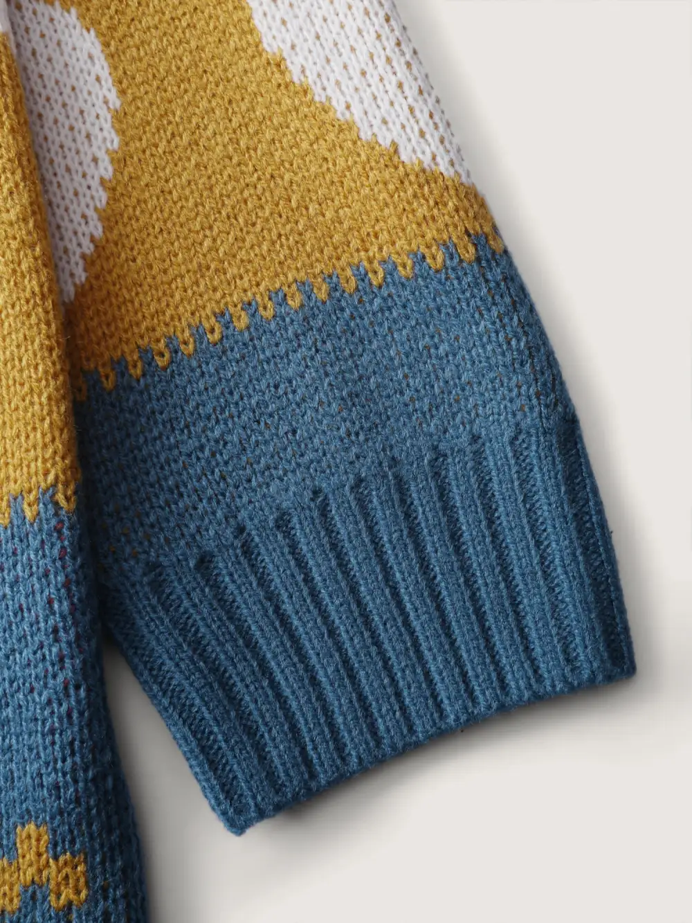 Colorful Hearts Jacquard Pattern Pullover