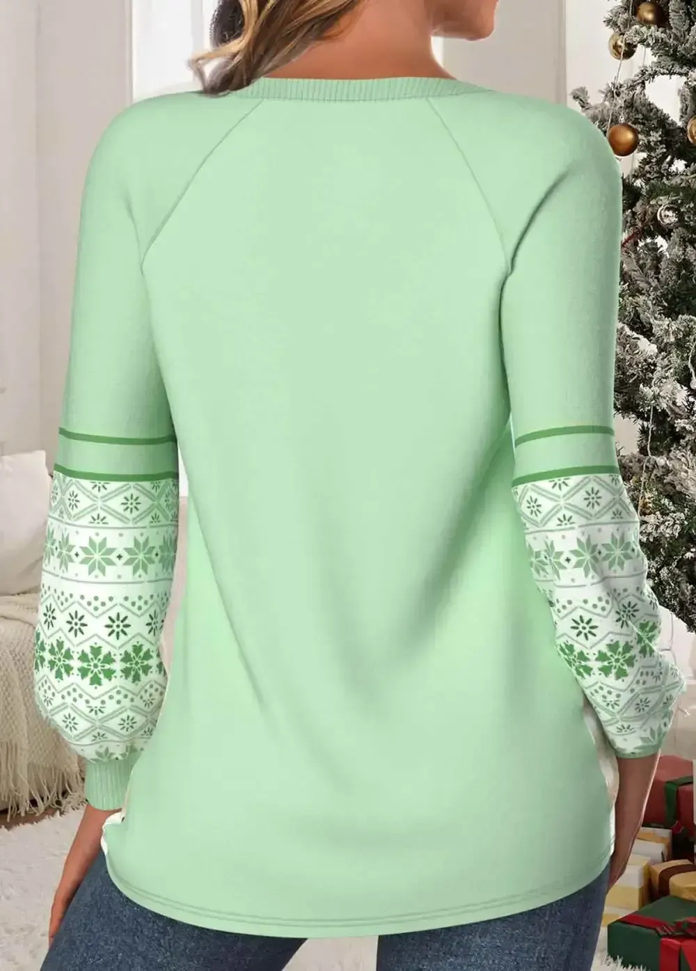 Christmas Light Green Patchwork Long Sleeve Round Neck Sweatshirt