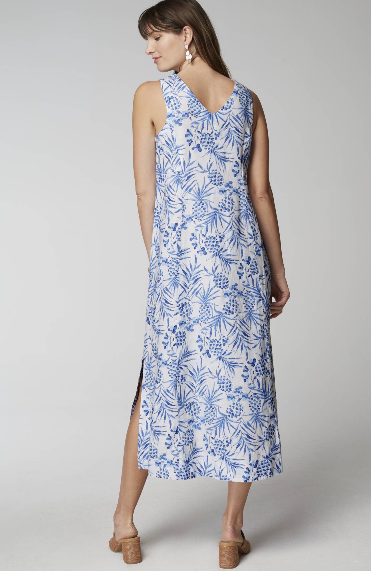 Linen Seamed V-Neck Midi Dress