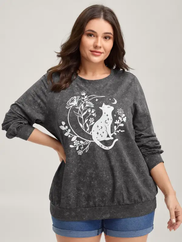 Midnight Cat Stretchy Solid Sweatshirt