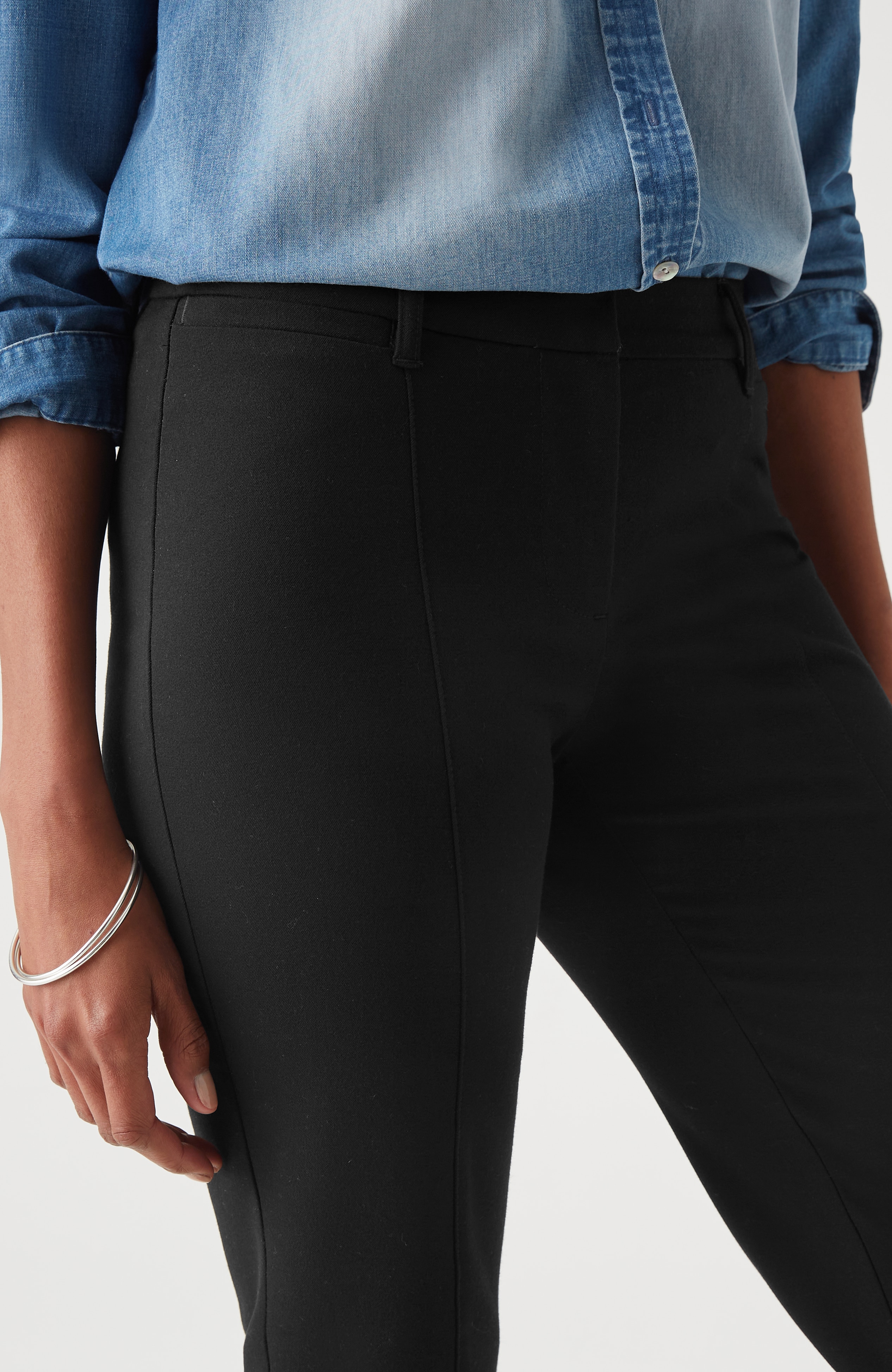 Essential Stretch-Twill Pants