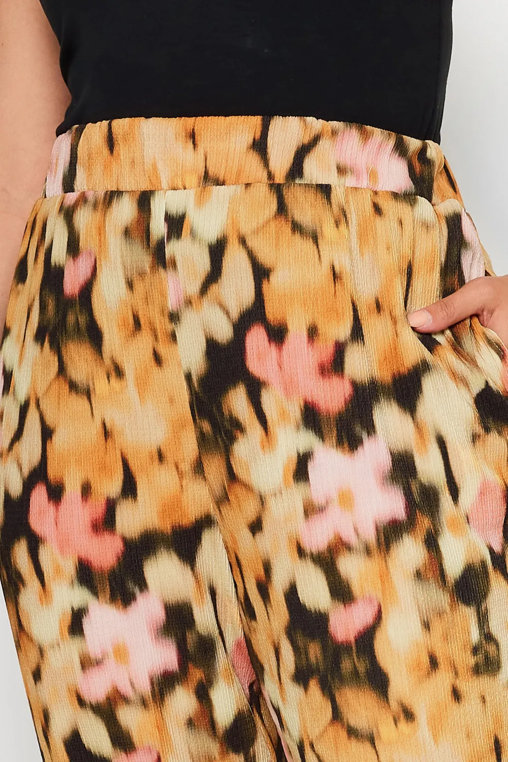 YOURS Curve Black Geometric Print Textured Cropped Harem Trousers