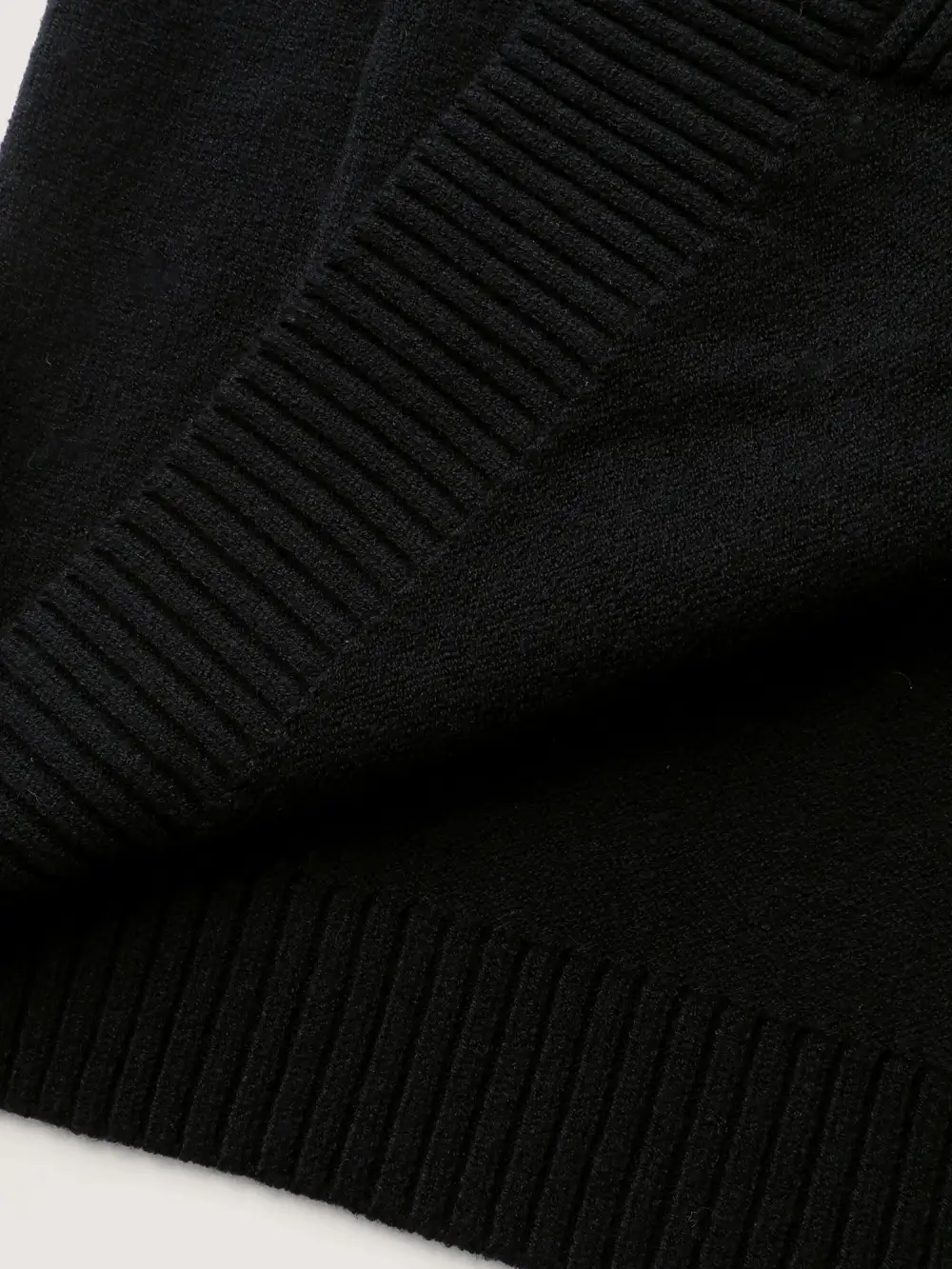 Lobster Jacquard Pockets Color Block Knit Cardigan