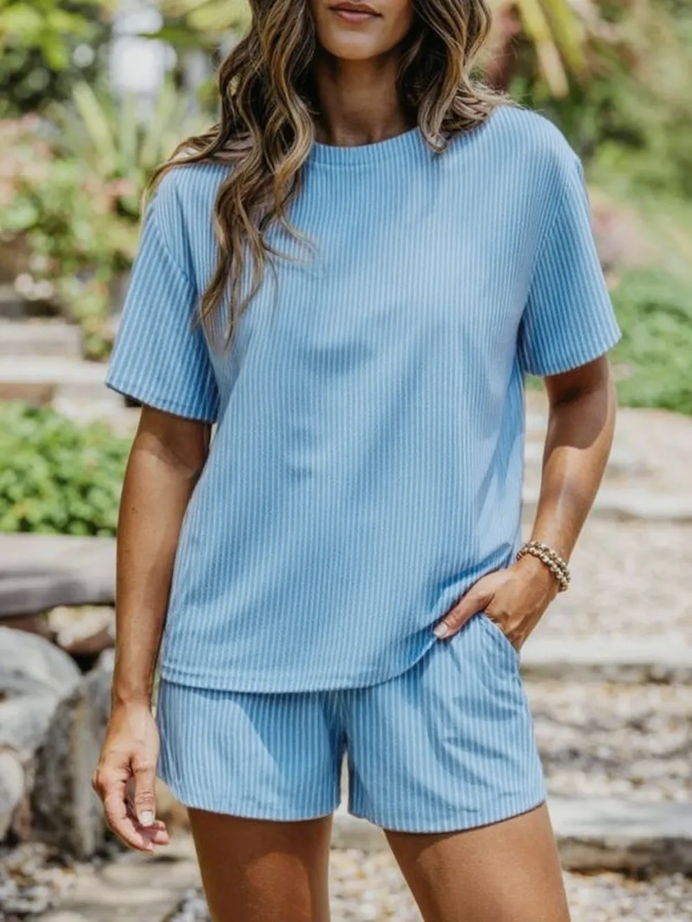 Plus Size Two-Piece Summer Set – Casual Round Neck Short Sleeve Top & Shorts for Women