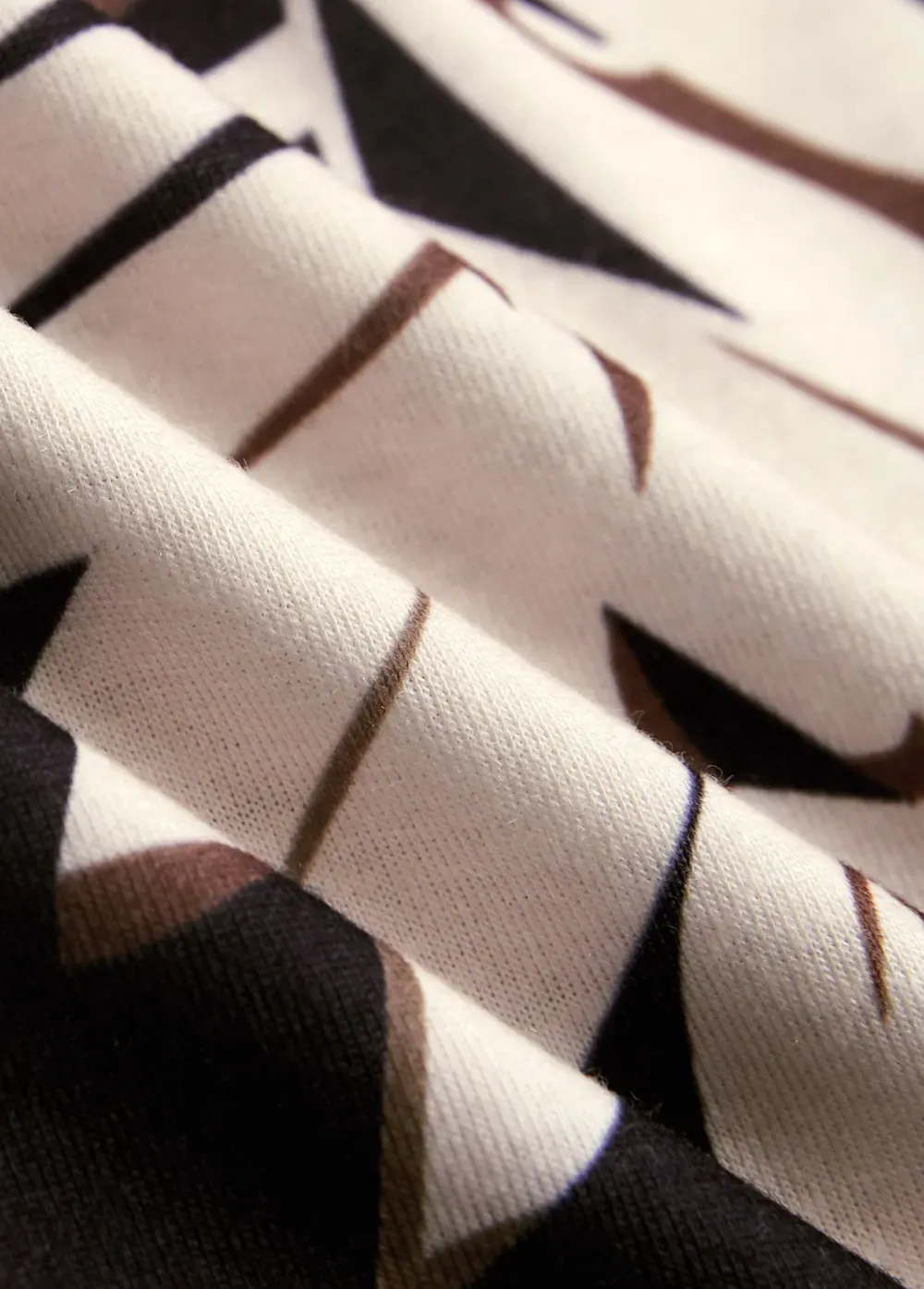 Black Tropical Plants Print Short V Neck Shift Dress