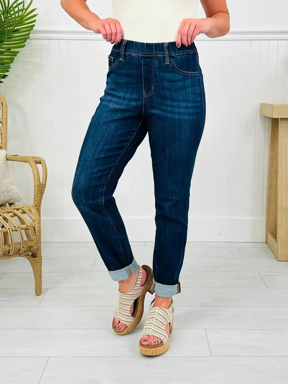Judy Blue REG/CURVY Pulling Me Back Double Cuff Slim Fit Jeans