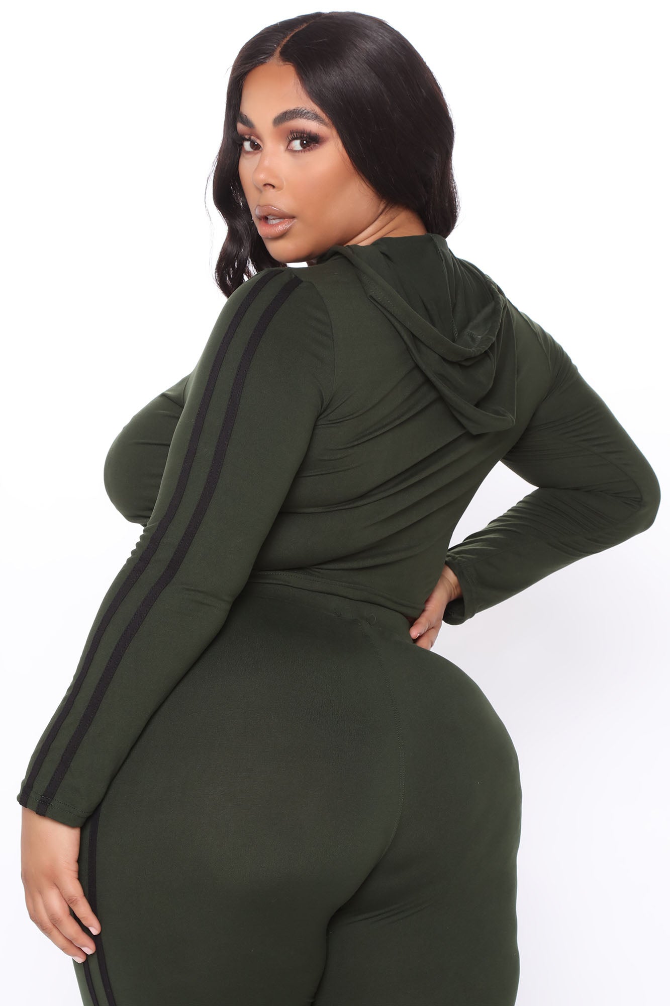 Tennis Courts III Set - Olive