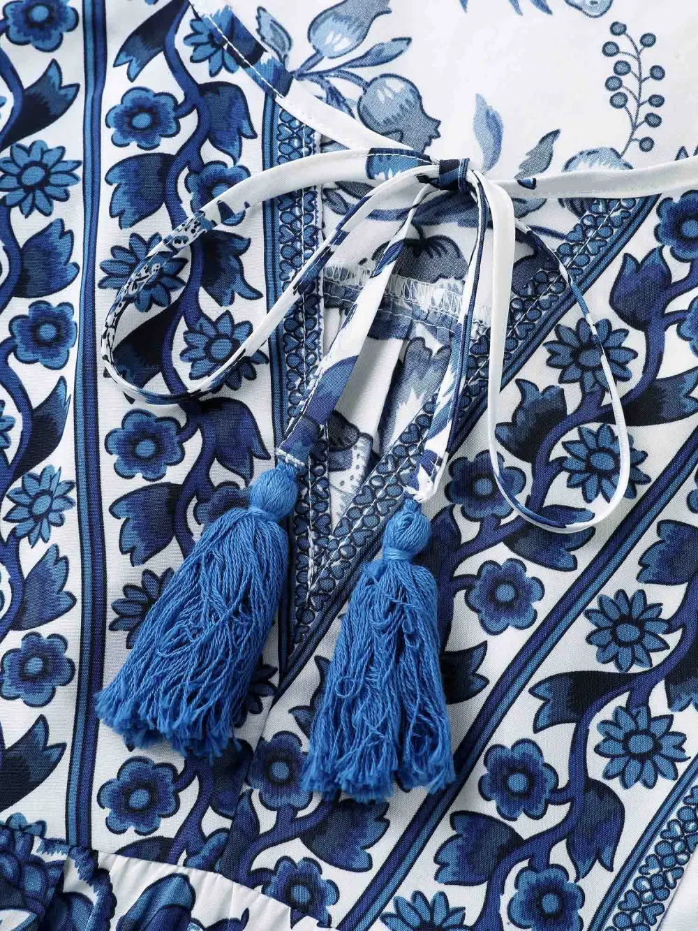 Floral Print Neck Tassels Blouse