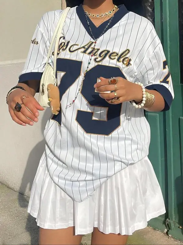 Women's V-Neck Graphic Tee – Comfy Everyday Summer Top