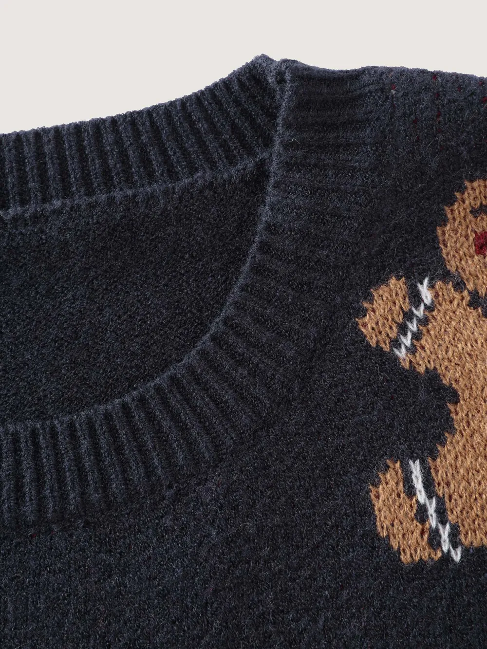 3D Holiday Pattern Jacquard Pullover