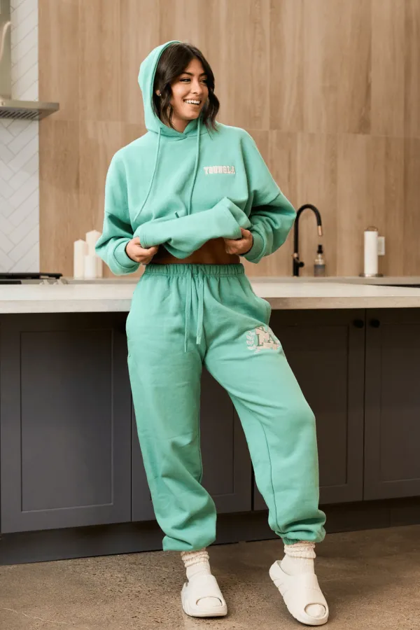 W226 - Teddy Jogger