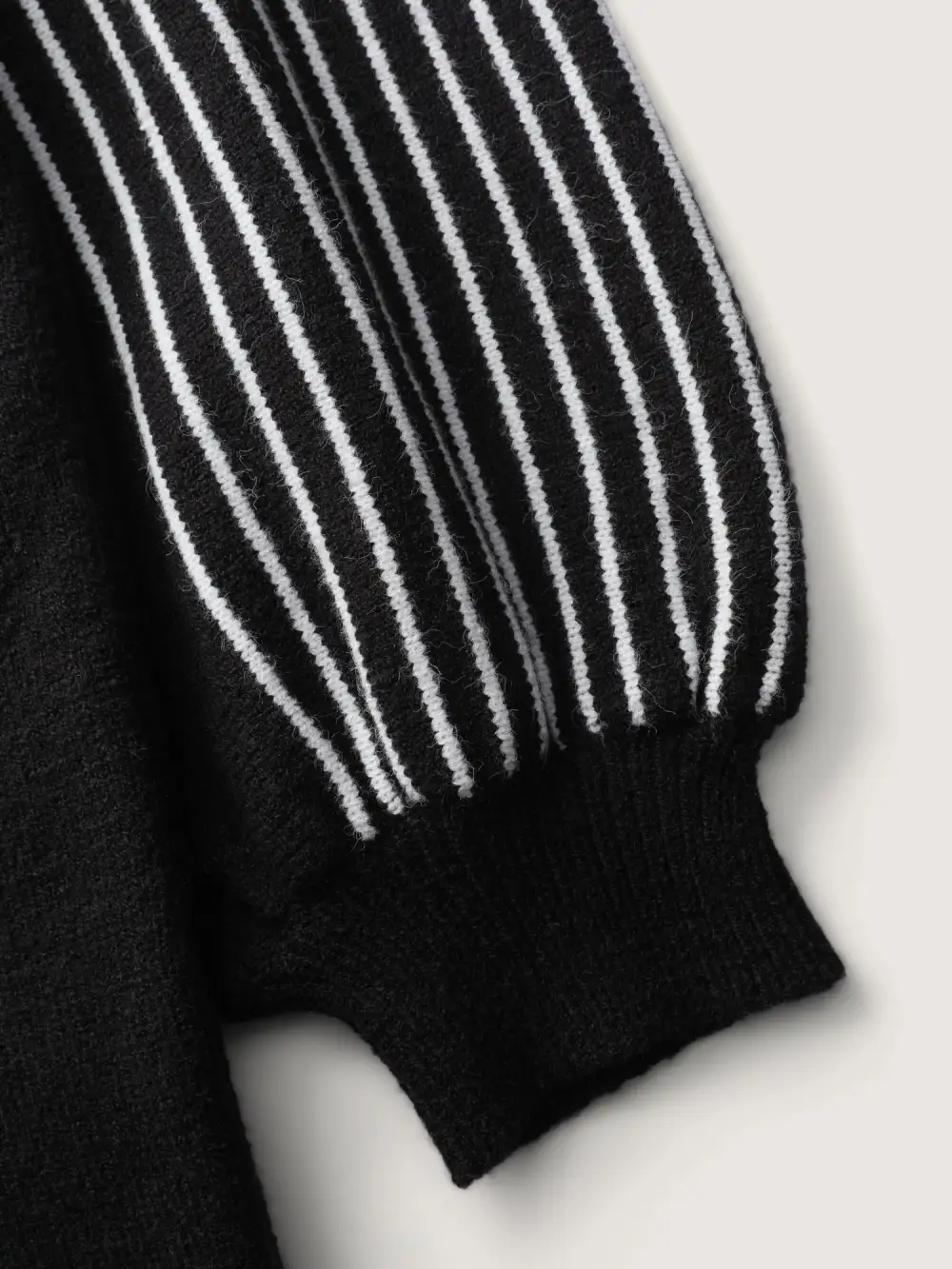 Stripe Boat Neck Balloon Sleeve Pullover