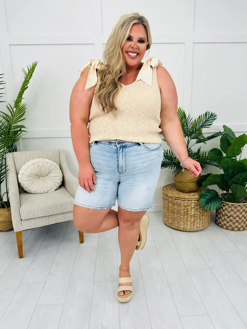 Judy Blue Scene Stealer Double Button Dad Shorts