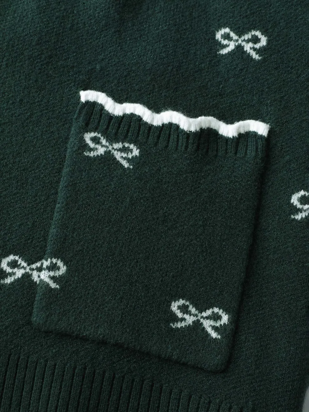 Bowknot Jacquard Wavy Edge Knit Cardigan