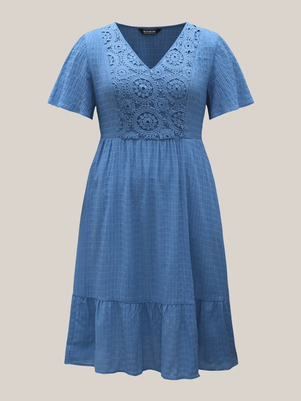 Lace Textured Pockets Tiered Midi Dress