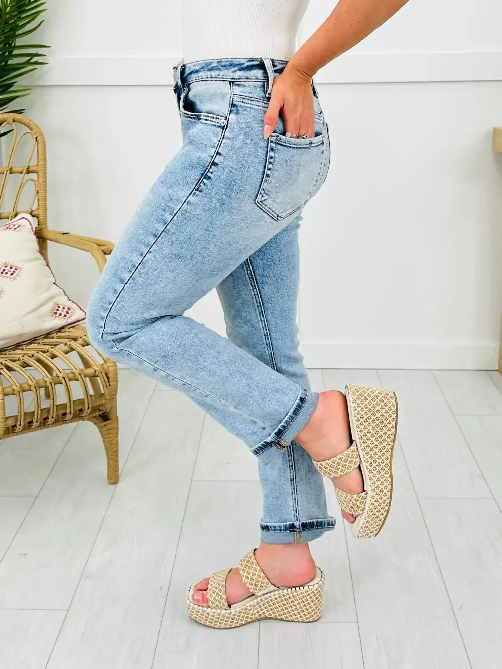 Take My Advice Tummy Control MOCO Exclusive Straight Jeans