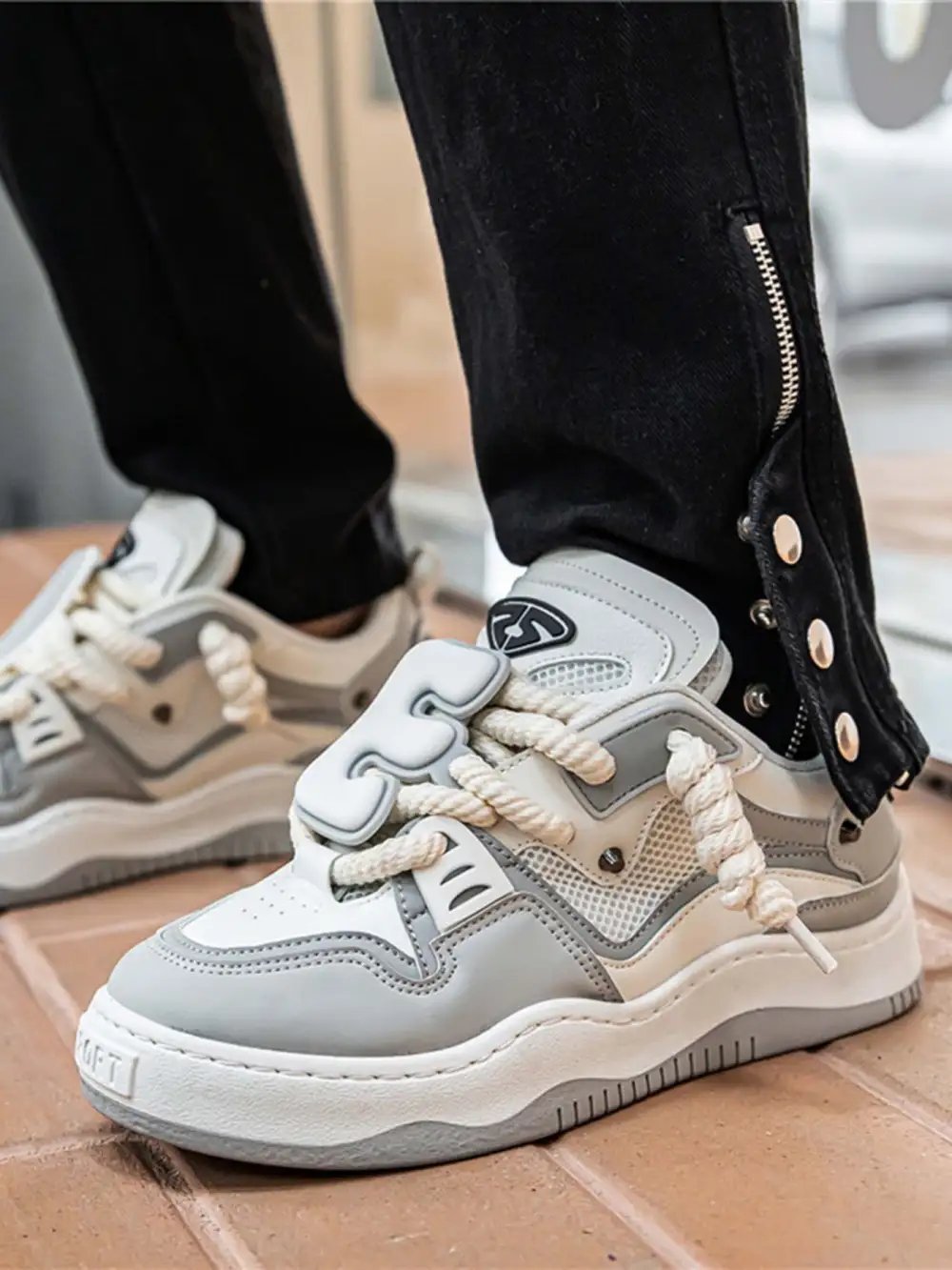 The Niche Thick Bottom Hundred With Board Shoes - 2004