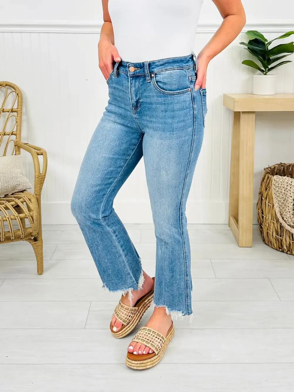 Kick Back And Relax Kick Flare Cropped Jeans in Reg/Curvy