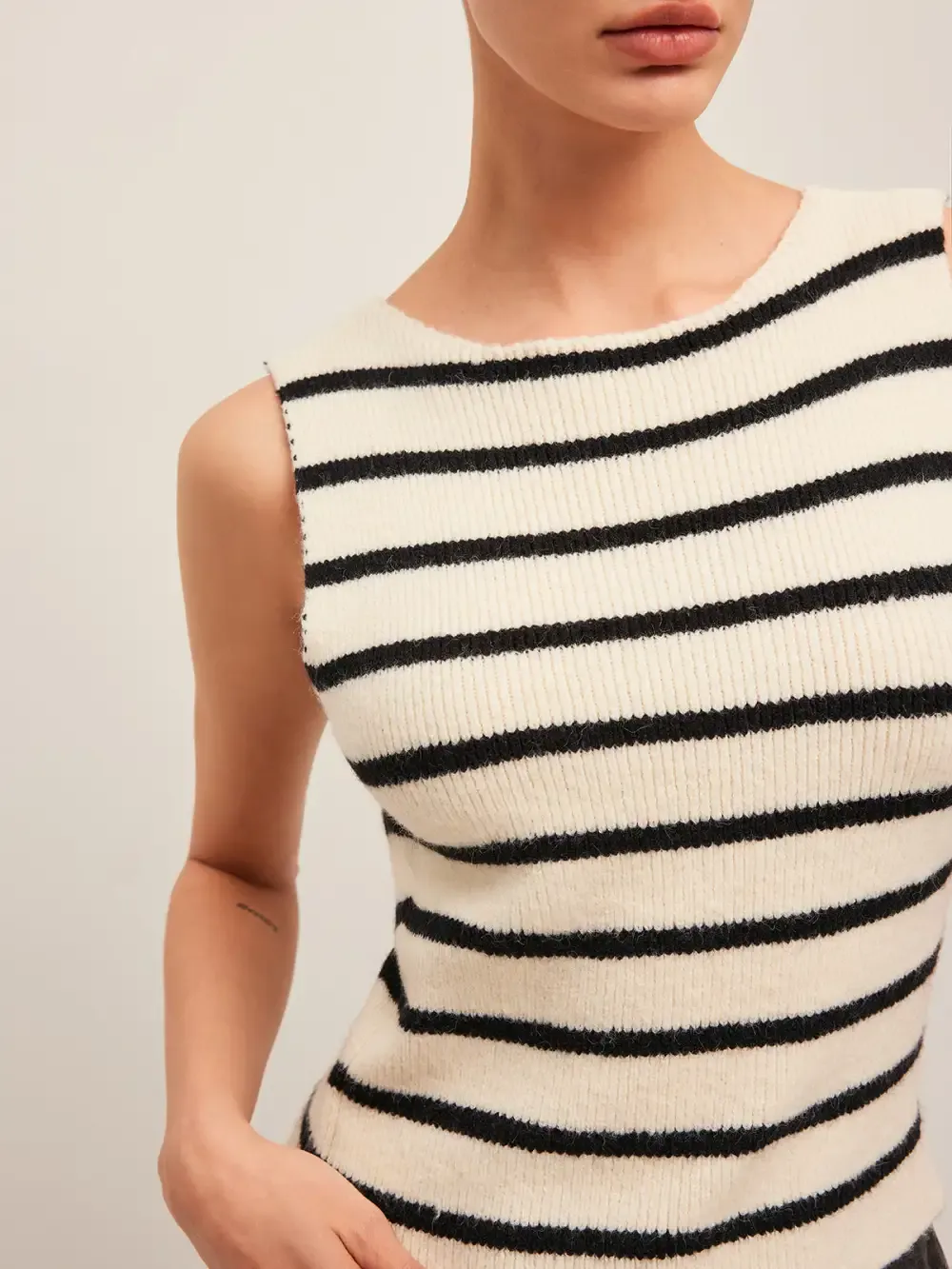 Bow Back Detail Striped Sweater Vest