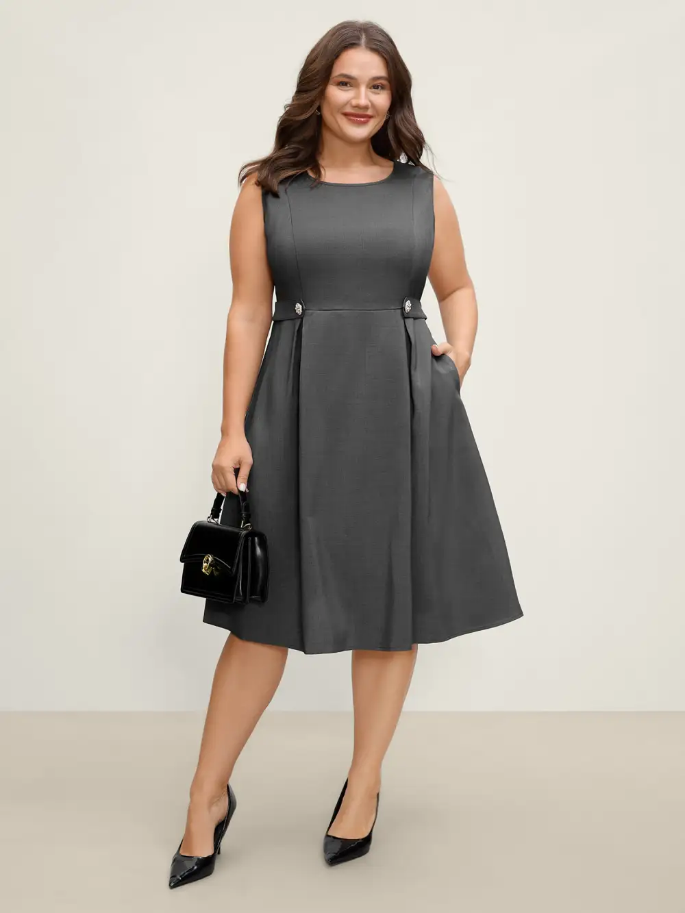 Inner Pleats Waist-Defining Buckle Midi Dress
