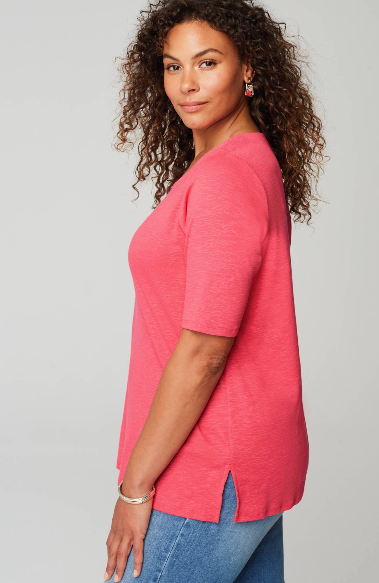 pima-slub scoop-neck side-slit tee