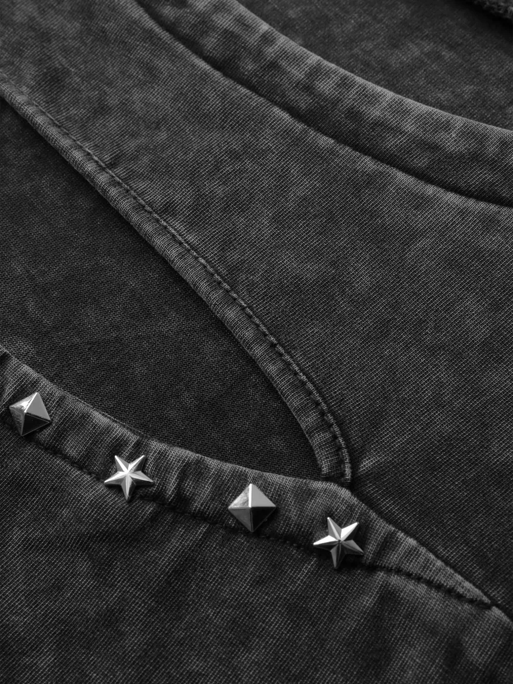 Vintage Cut Out Star Rivet Details Tank Top
