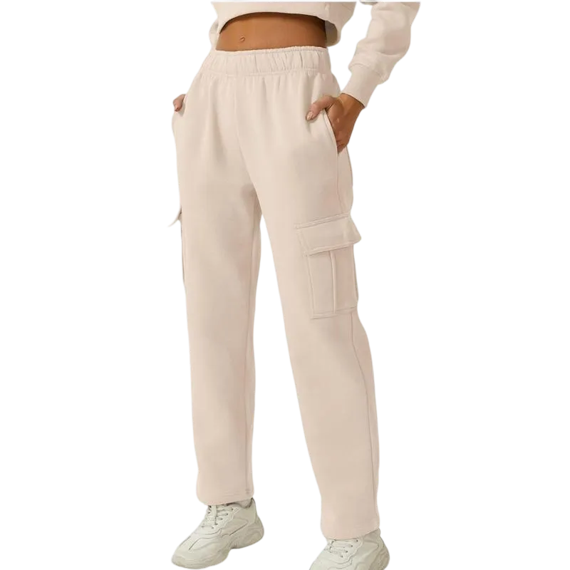 Women Loose sweatpants with pockets, suitable for daily wear