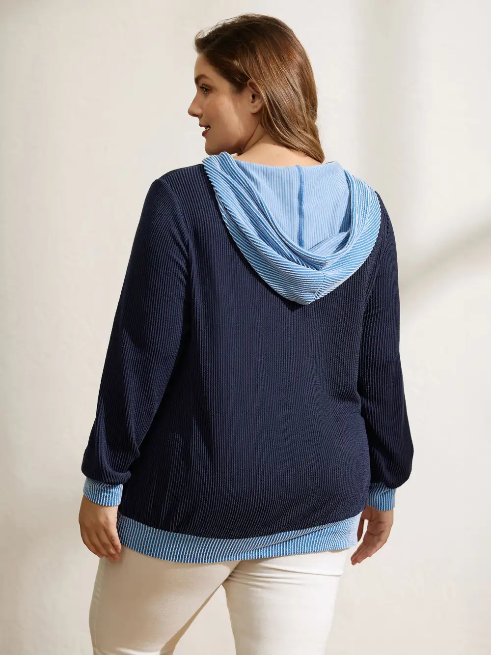 Color Contrast Textured Spliced Hoodie