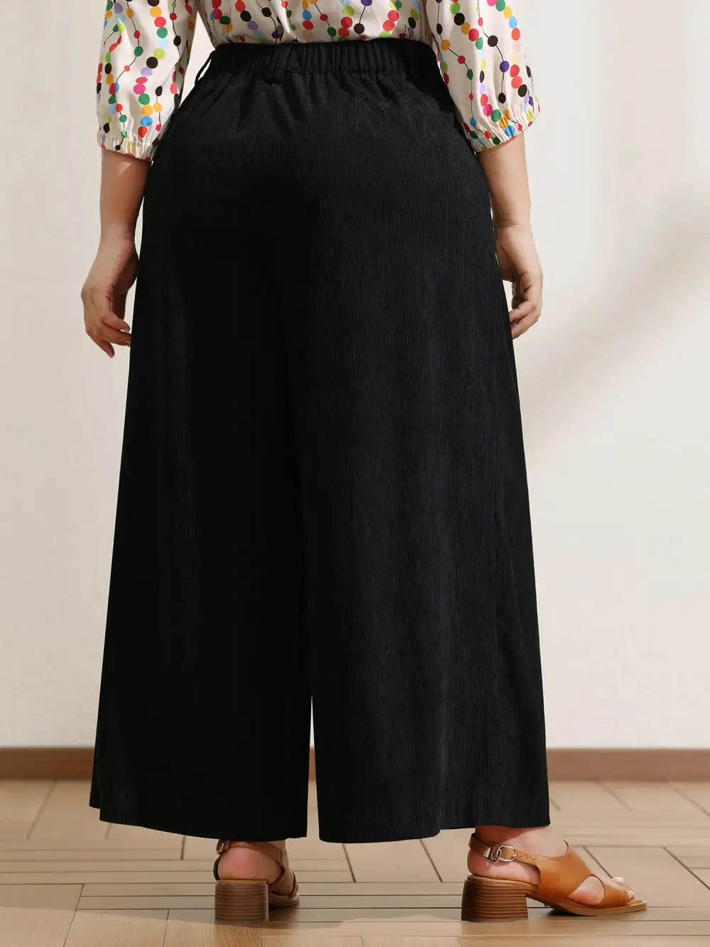 Floral Embroidery Wide-Leg Pants