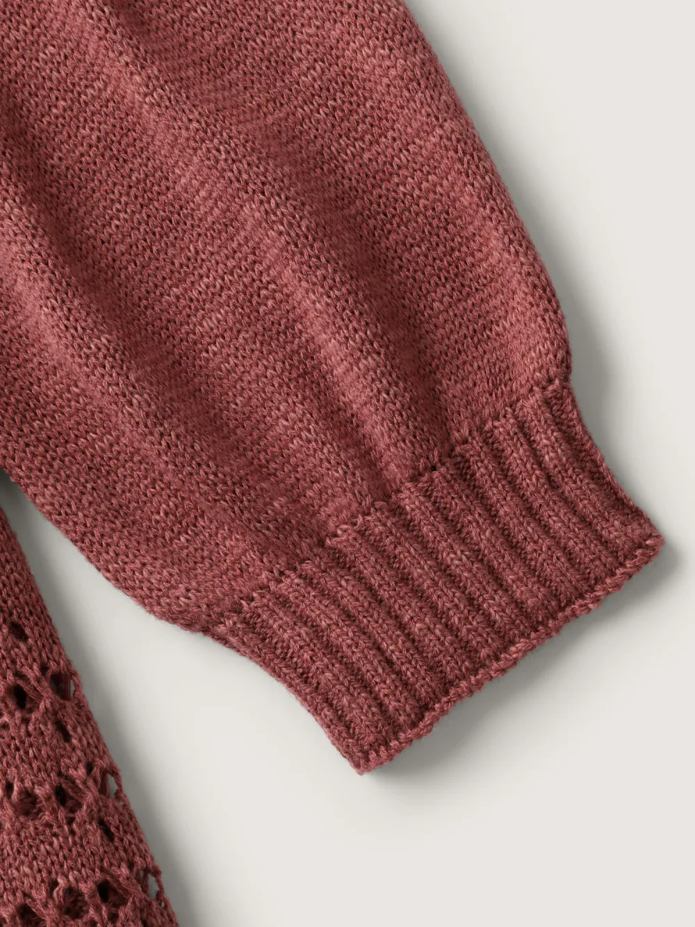 Piled Collar Cut-Out Solid Lightweight Pullover