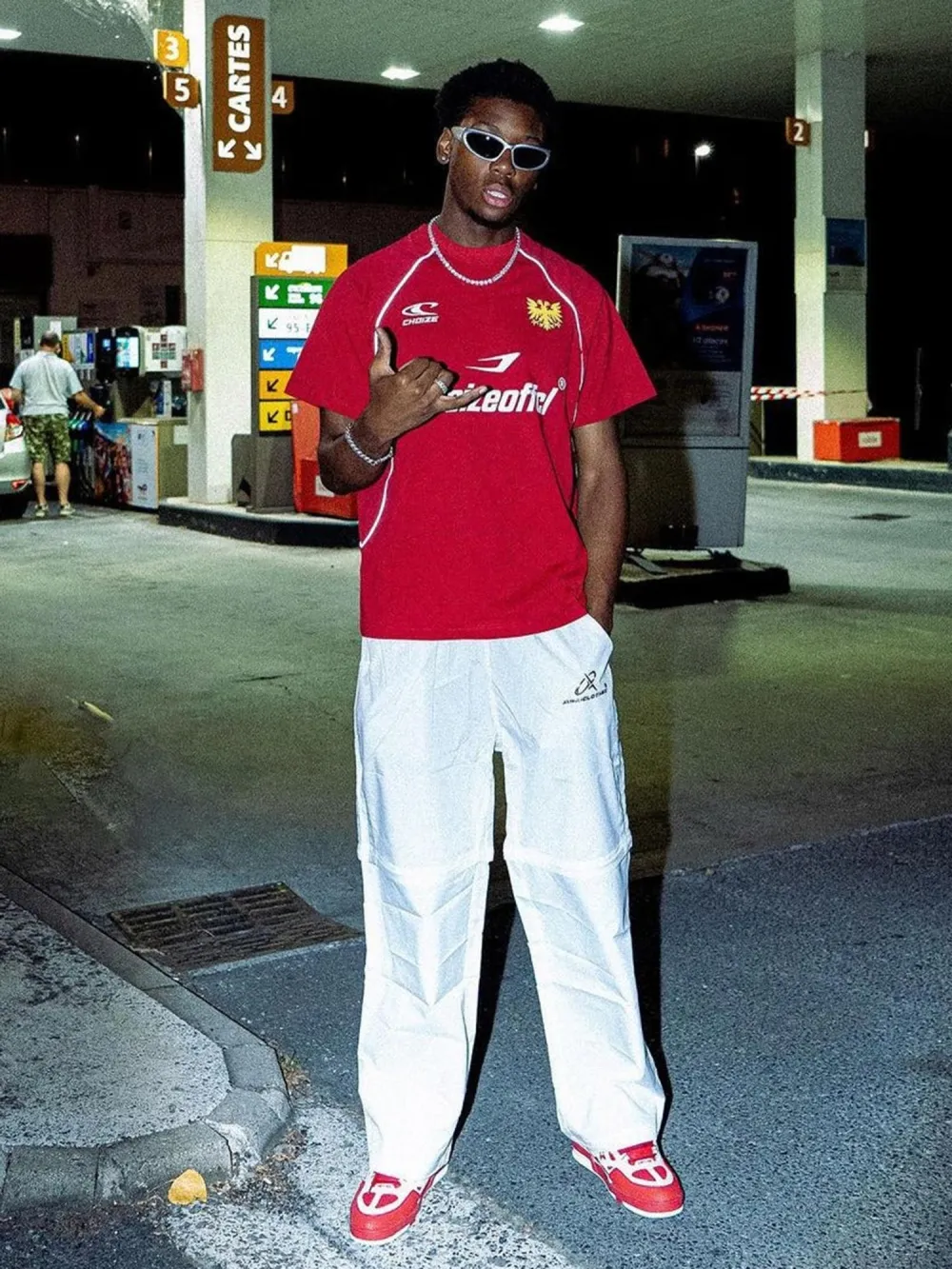 Retro Letter Print T-shirt - 1671