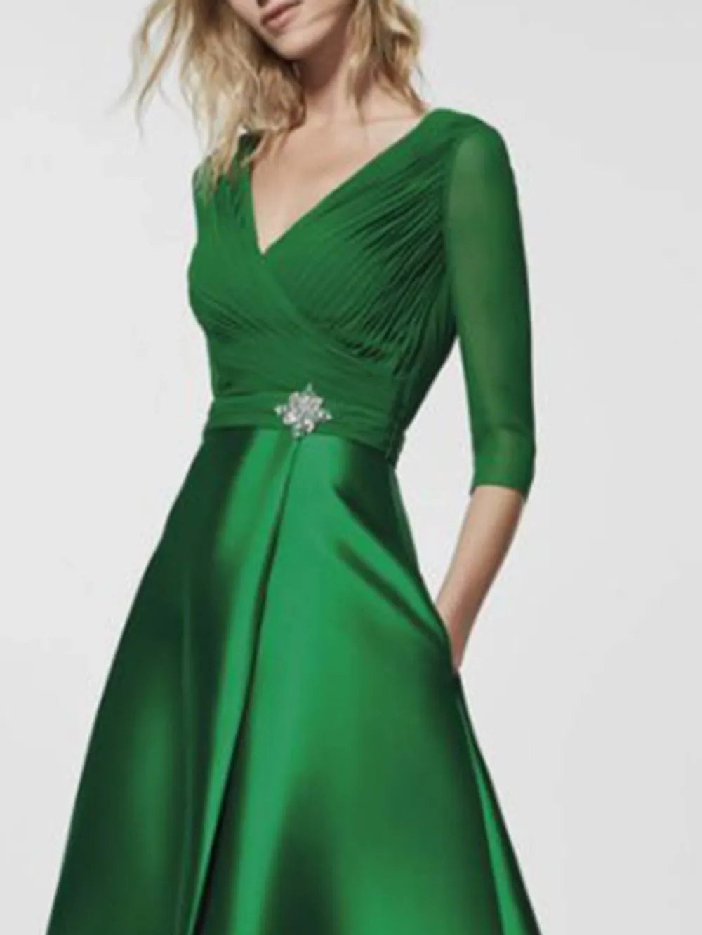 Ball Gown Date Solid Elegant Maxi Dress With Brooch
