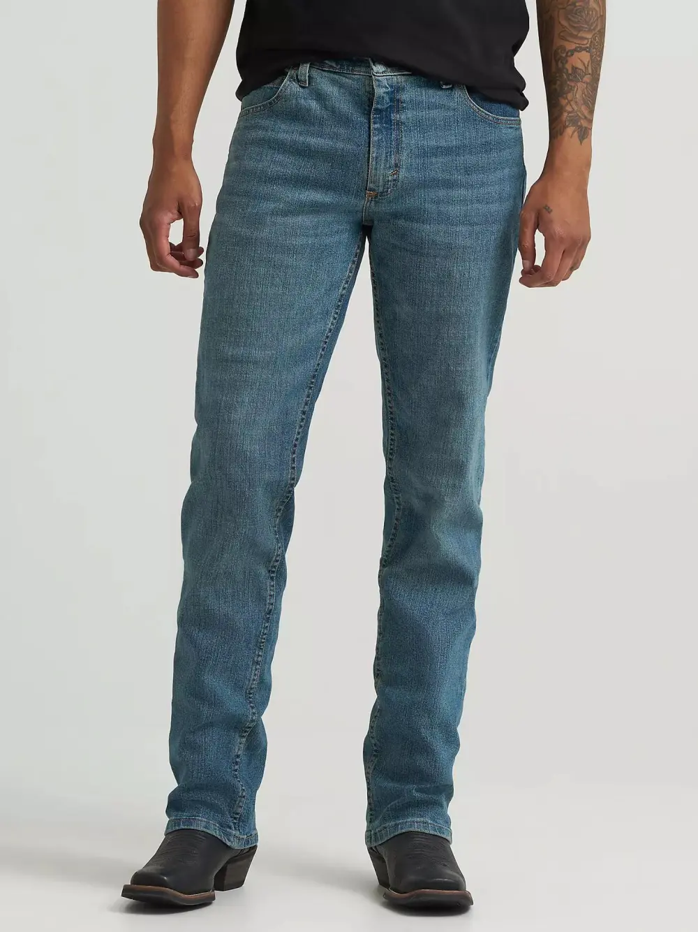 WRANGLER 20X ADVANCED COMFORT 02 COMPETITION SLIM JEAN IN ROOT BEER
