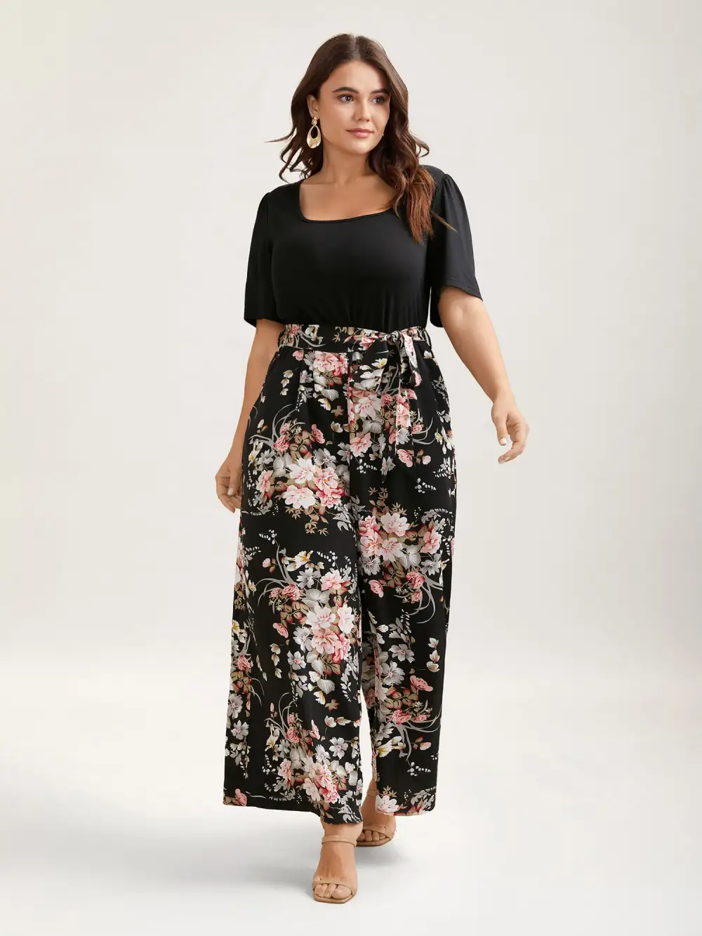 Color Contrast Belted Panel Pockets Jumpsuit