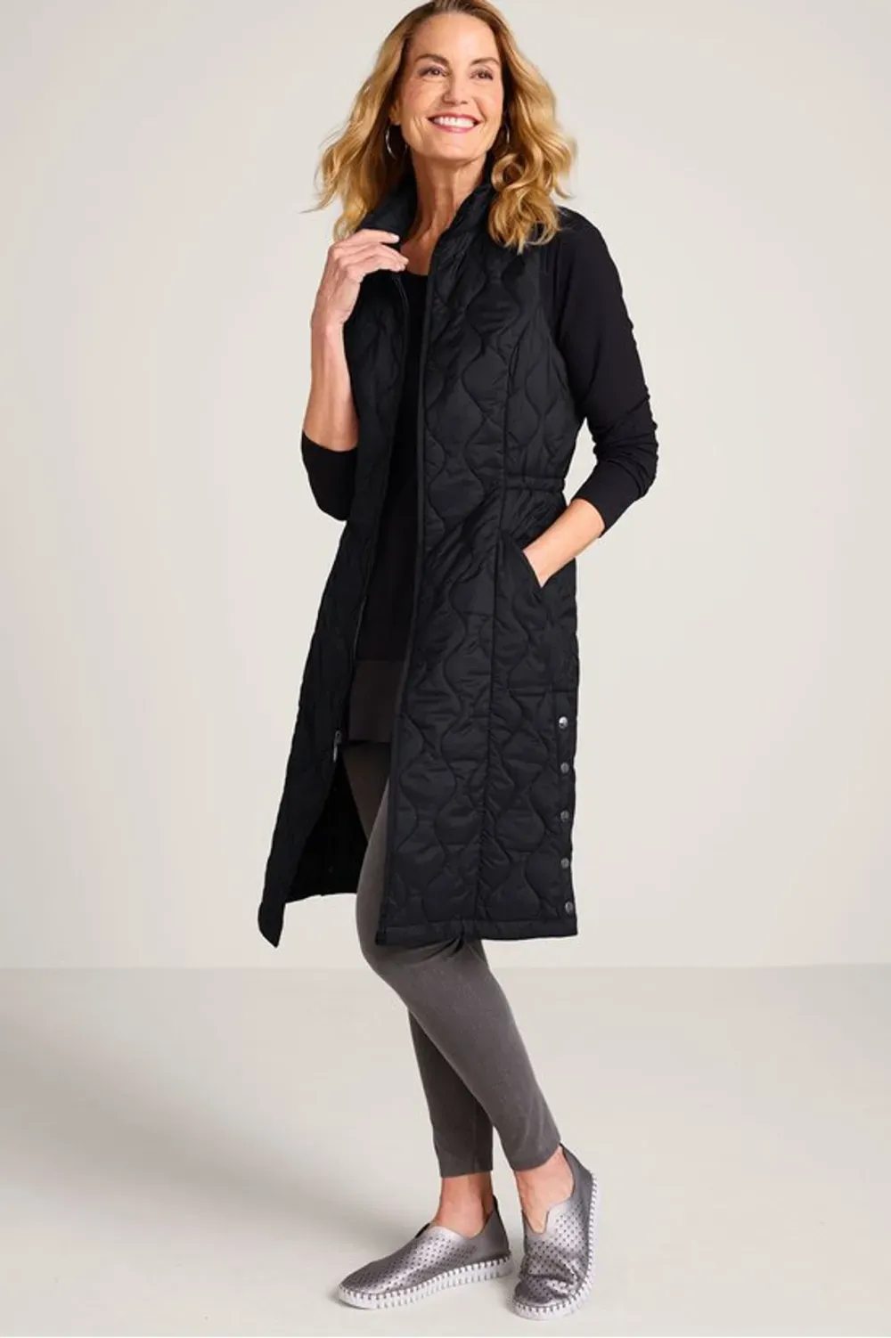 Daybreaker Lightweight Long Quilted Vest